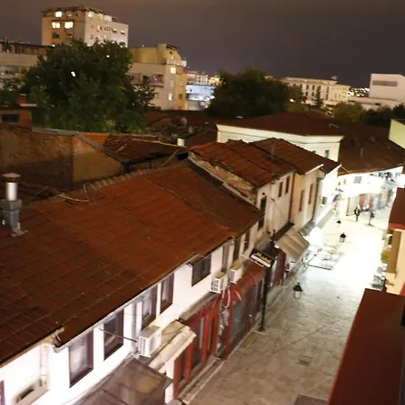 Ultra Star מלון 3*